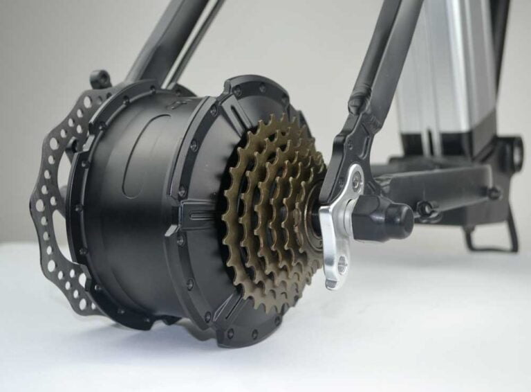 neumático gordo ebike motor